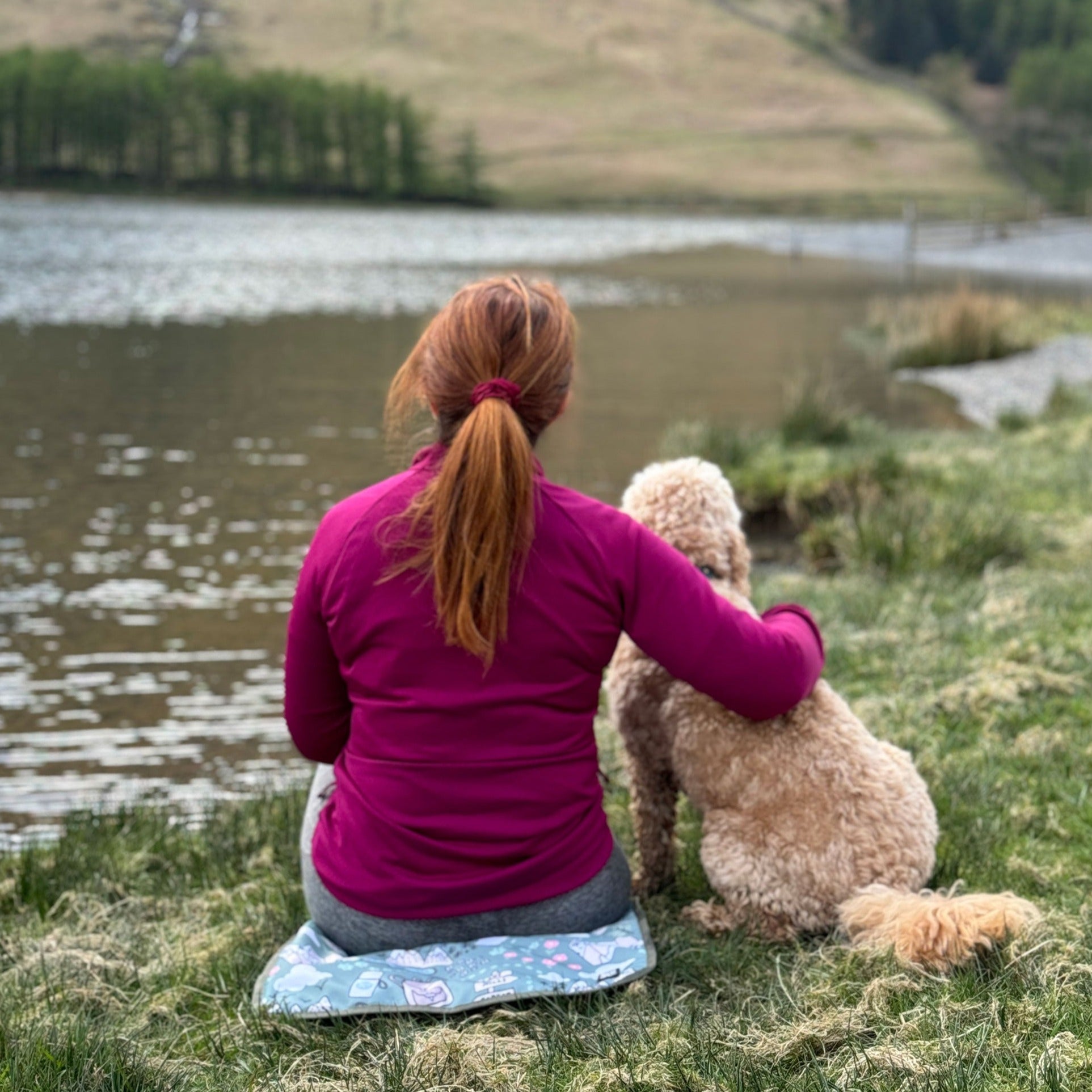 Paws Outdoors Sit Mat